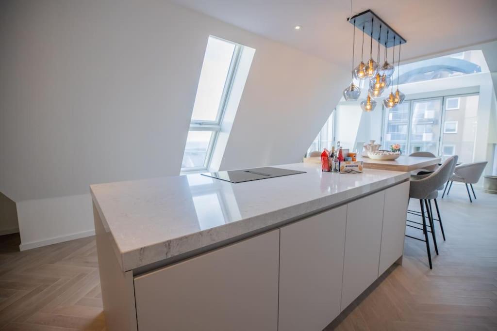 Penthouse Royal, Luxurious And Cozy With Sauna Cadzand Exterior foto